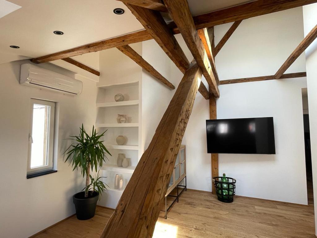 Split Rooftop Loft 外观 照片